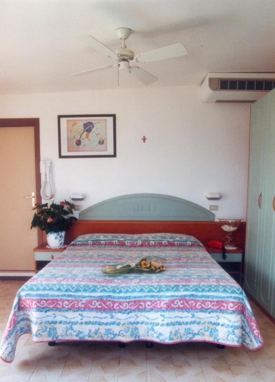 Hotel Titanus Bellaria-Igea Marina Ruang foto